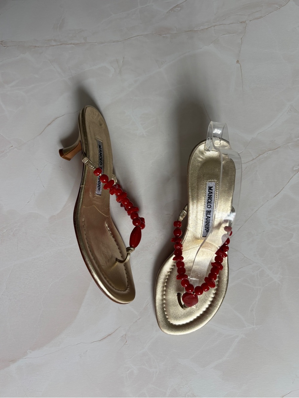 vintage Y2K Manolo Blahnik gold red beaded thong kitten heel - Picture 8 of 10